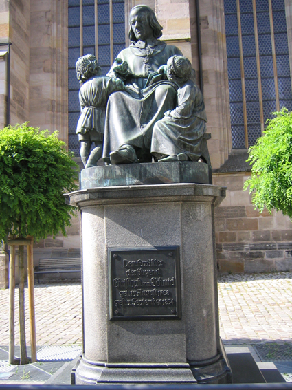 Christoph_von_Schmid_Denkmal_vor_der_Georgskirche